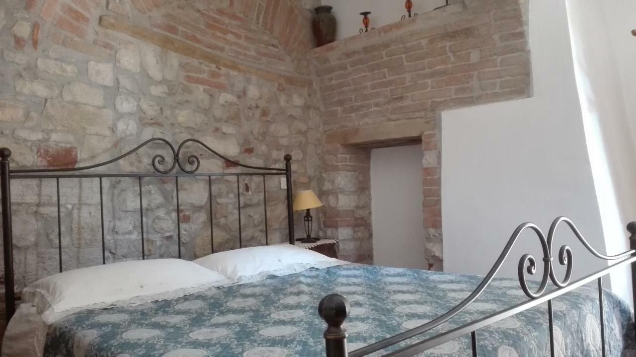 Agriturismo Cerquaglia Todi Exteriör bild